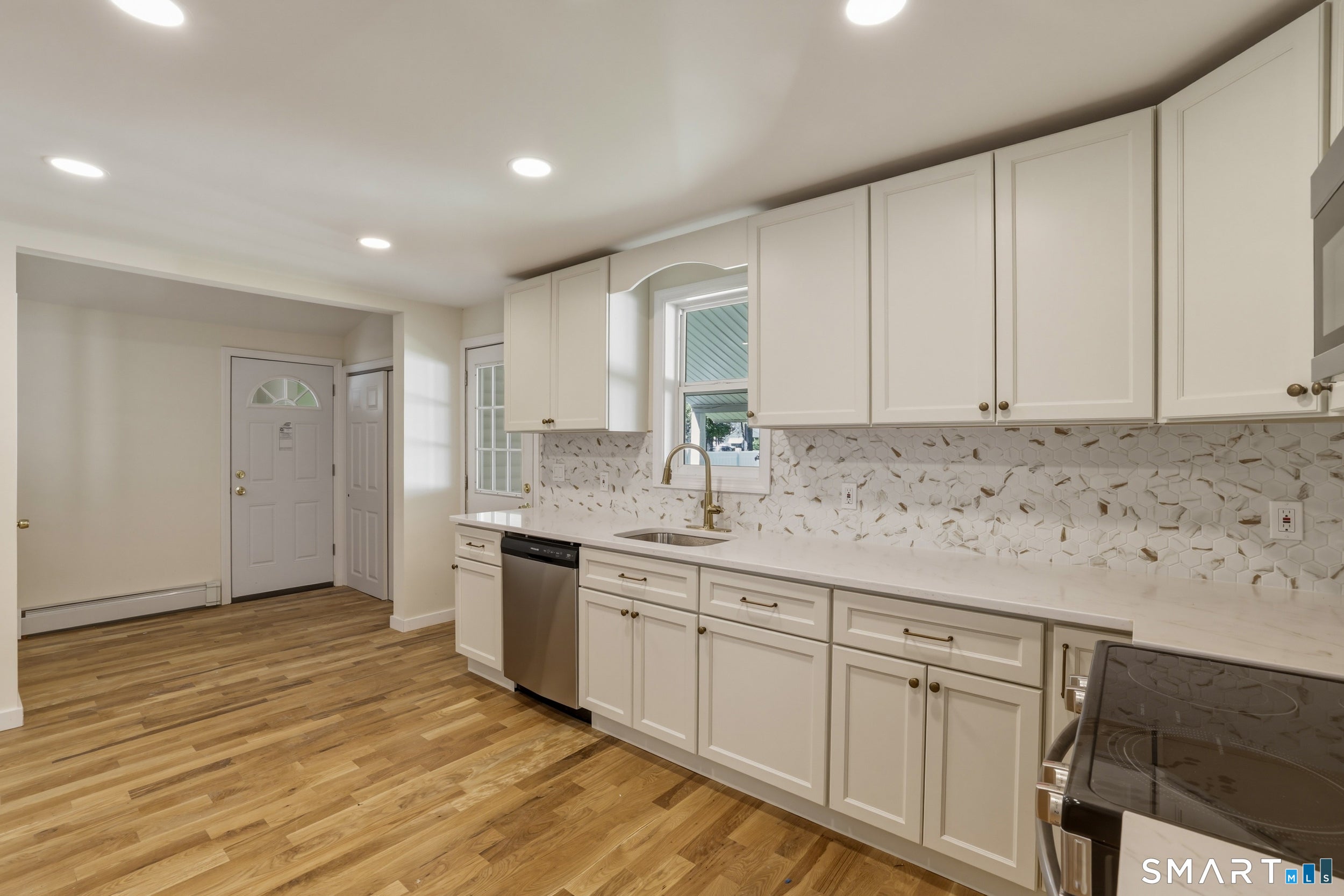 461 Mountain Road