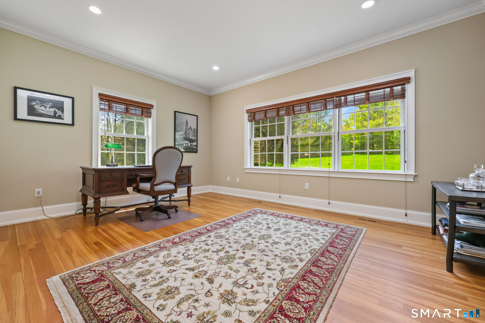 12 Woodbine Way