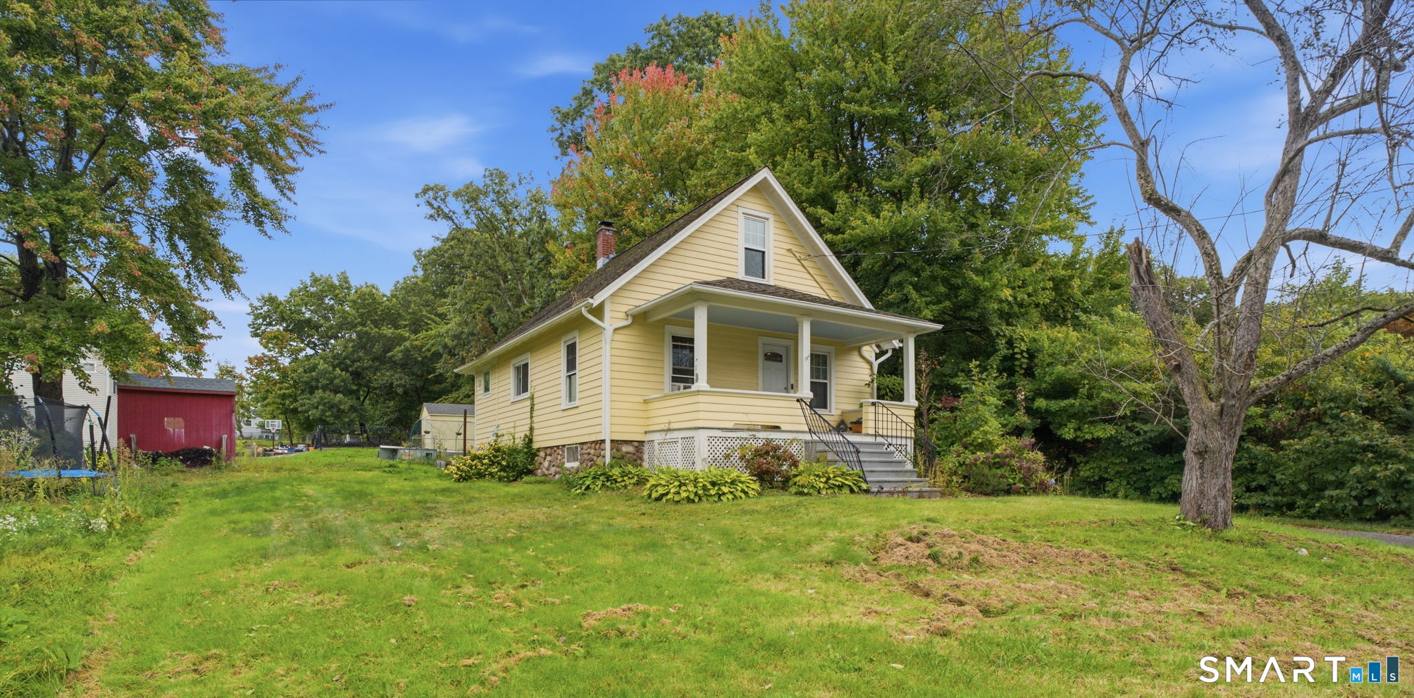 562 Camp Street