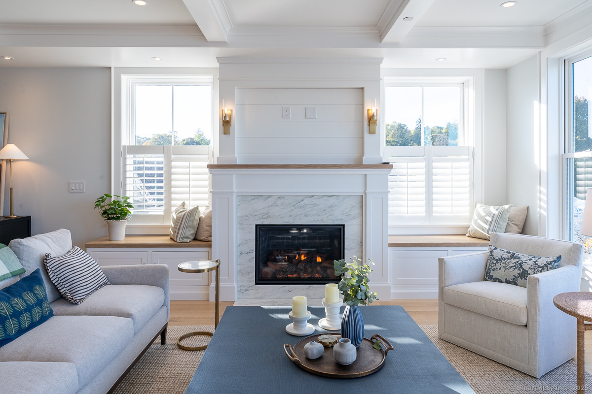 22 West Main Street 3