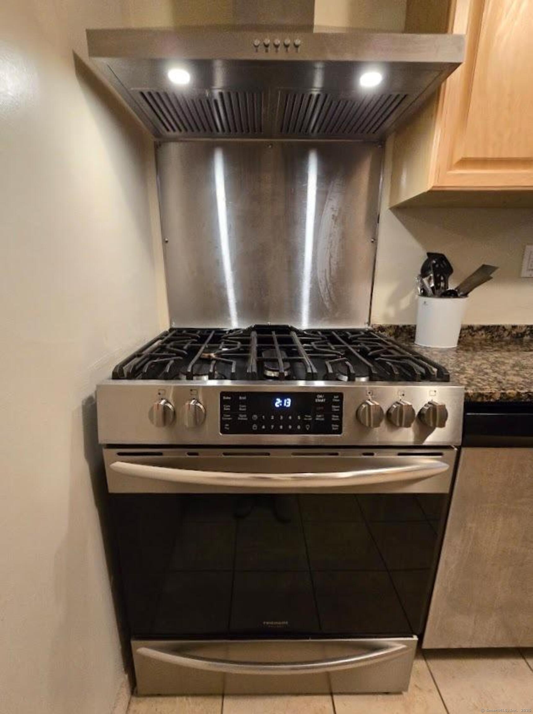 30 Woodland Street #APT 4D, Hartford, Connecticut image 16