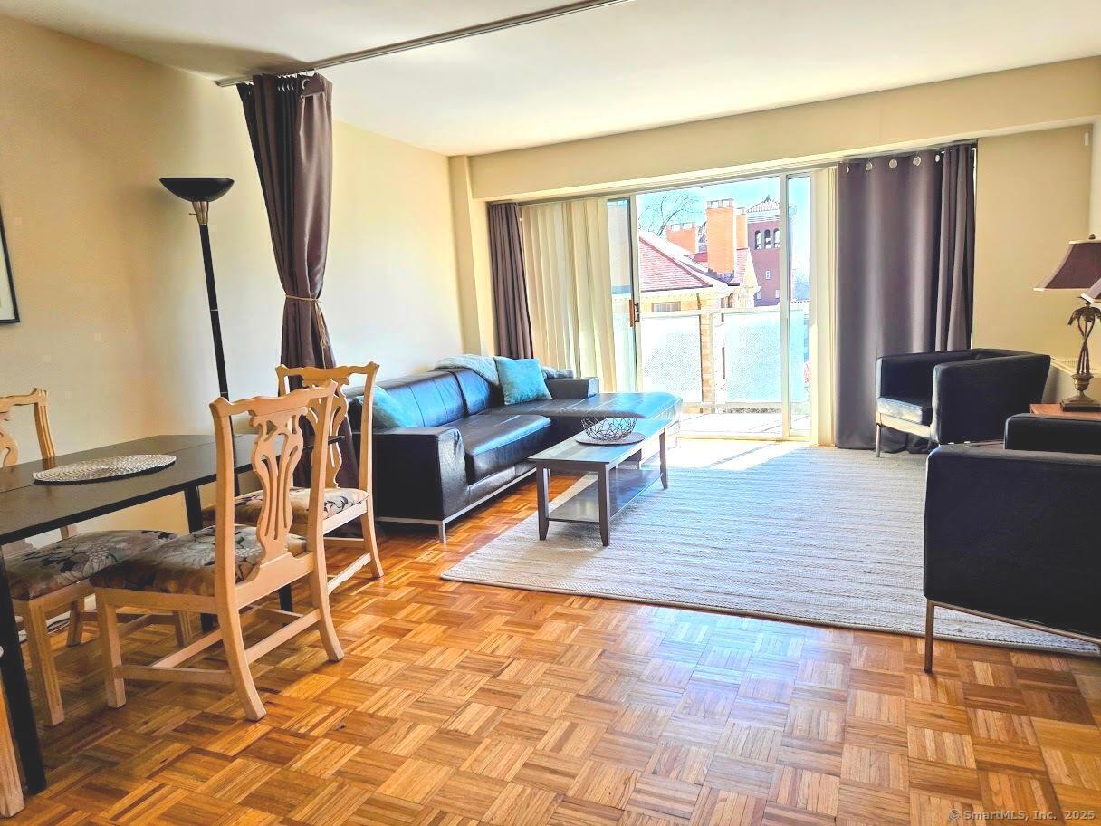 30 Woodland Street #APT 4D, Hartford, Connecticut image 5