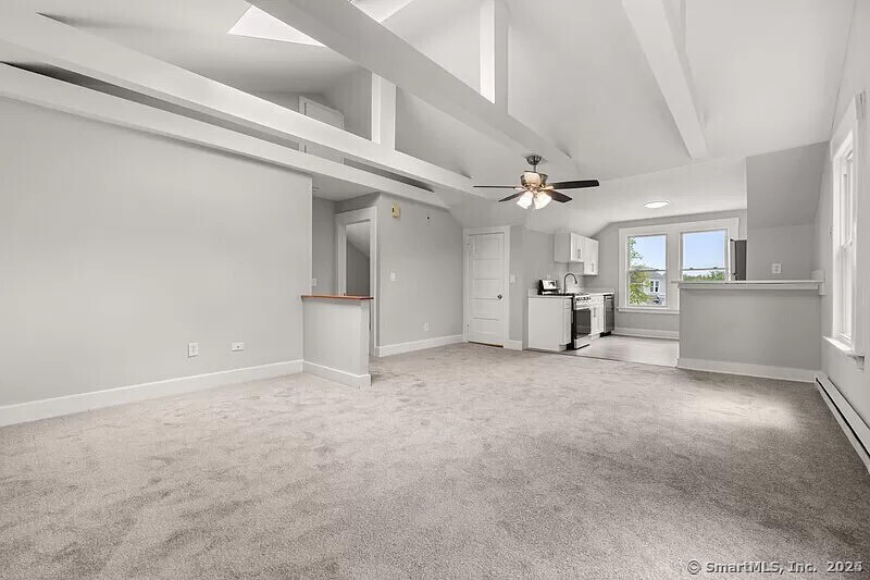 New Haven, Connecticut 06512, United States, 2 Bedrooms Bedrooms, ,1 BathroomBathrooms,Residential,Active,229705