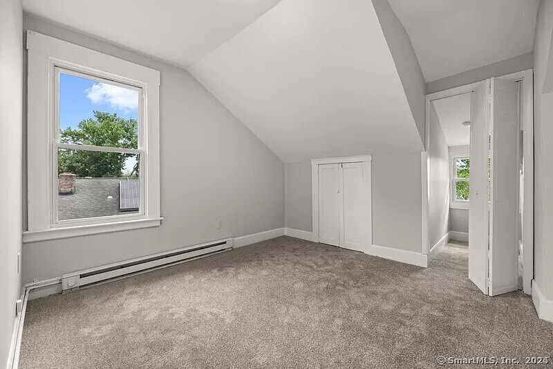 New Haven, Connecticut 06512, United States, 2 Bedrooms Bedrooms, ,1 BathroomBathrooms,Residential,Active,229705