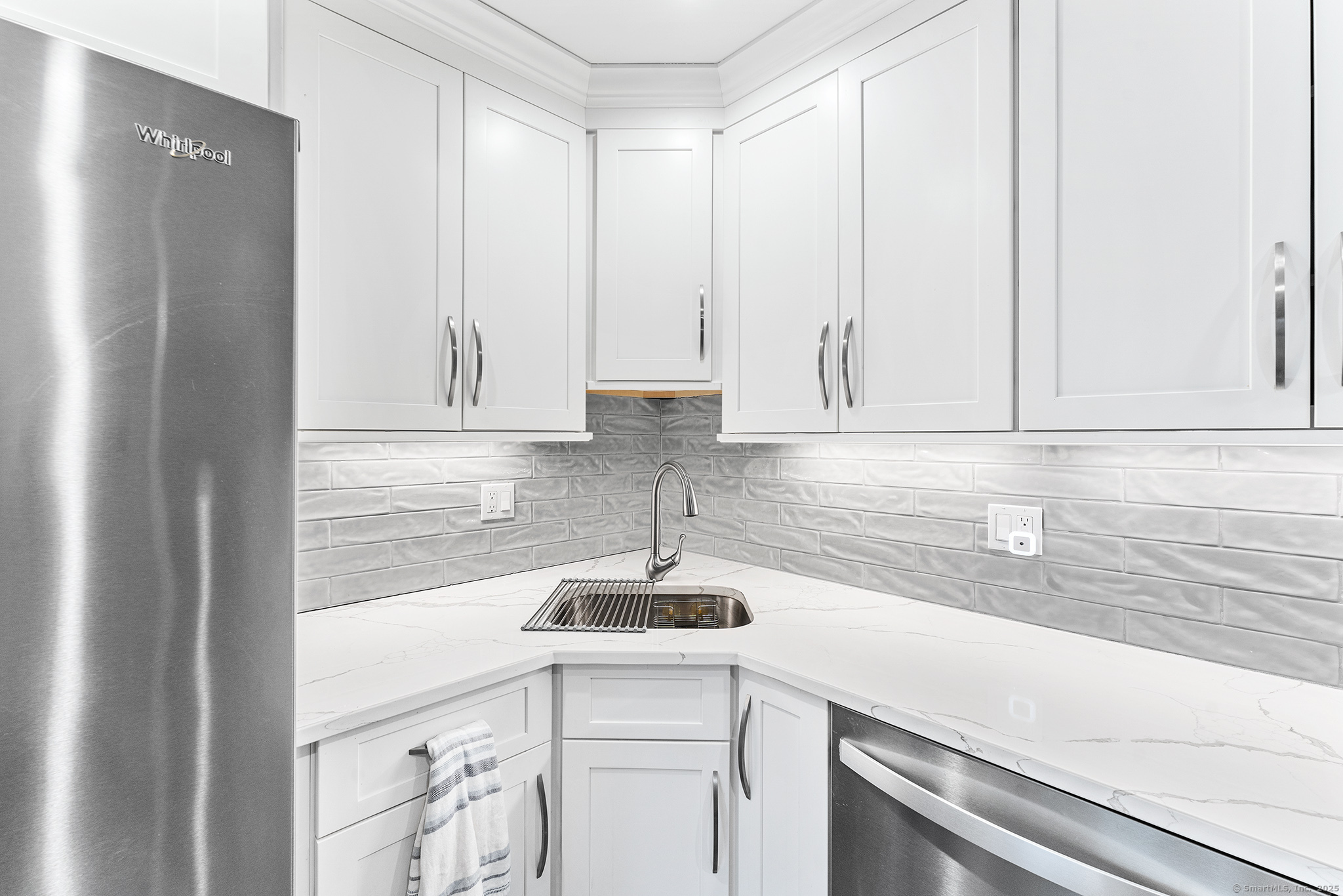 3 Seir Hill Road #APT D2, Norwalk, Connecticut image 12