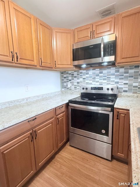 Tiny photo for 175 Mill Pond Road #106, Hamden, CT 06514 (MLS # 24144461)