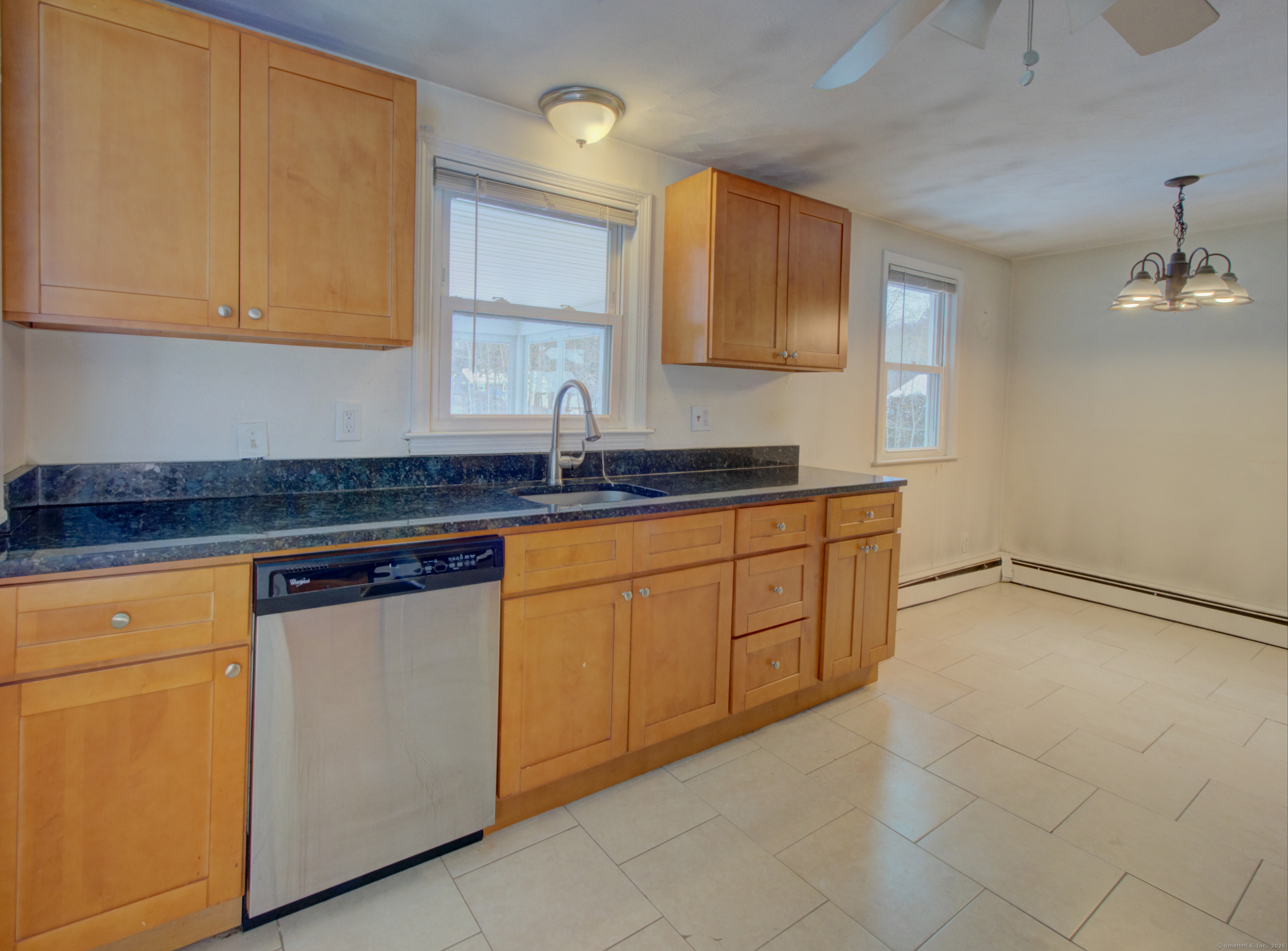 27 Aloha Drive, Enfield, Connecticut image 18