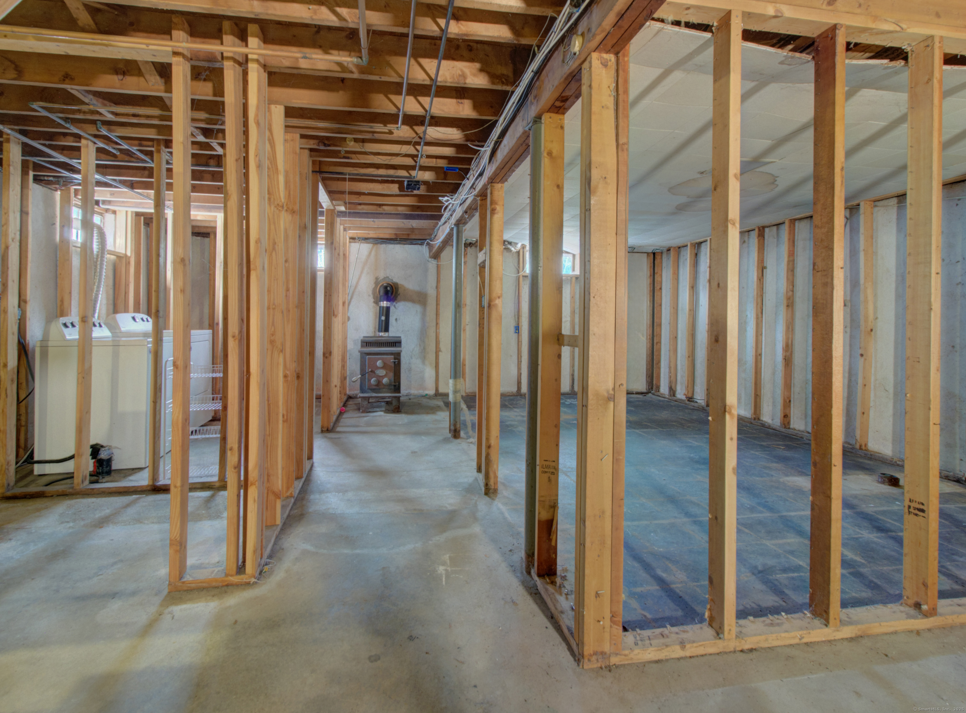 27 Aloha Drive, Enfield, Connecticut image 35