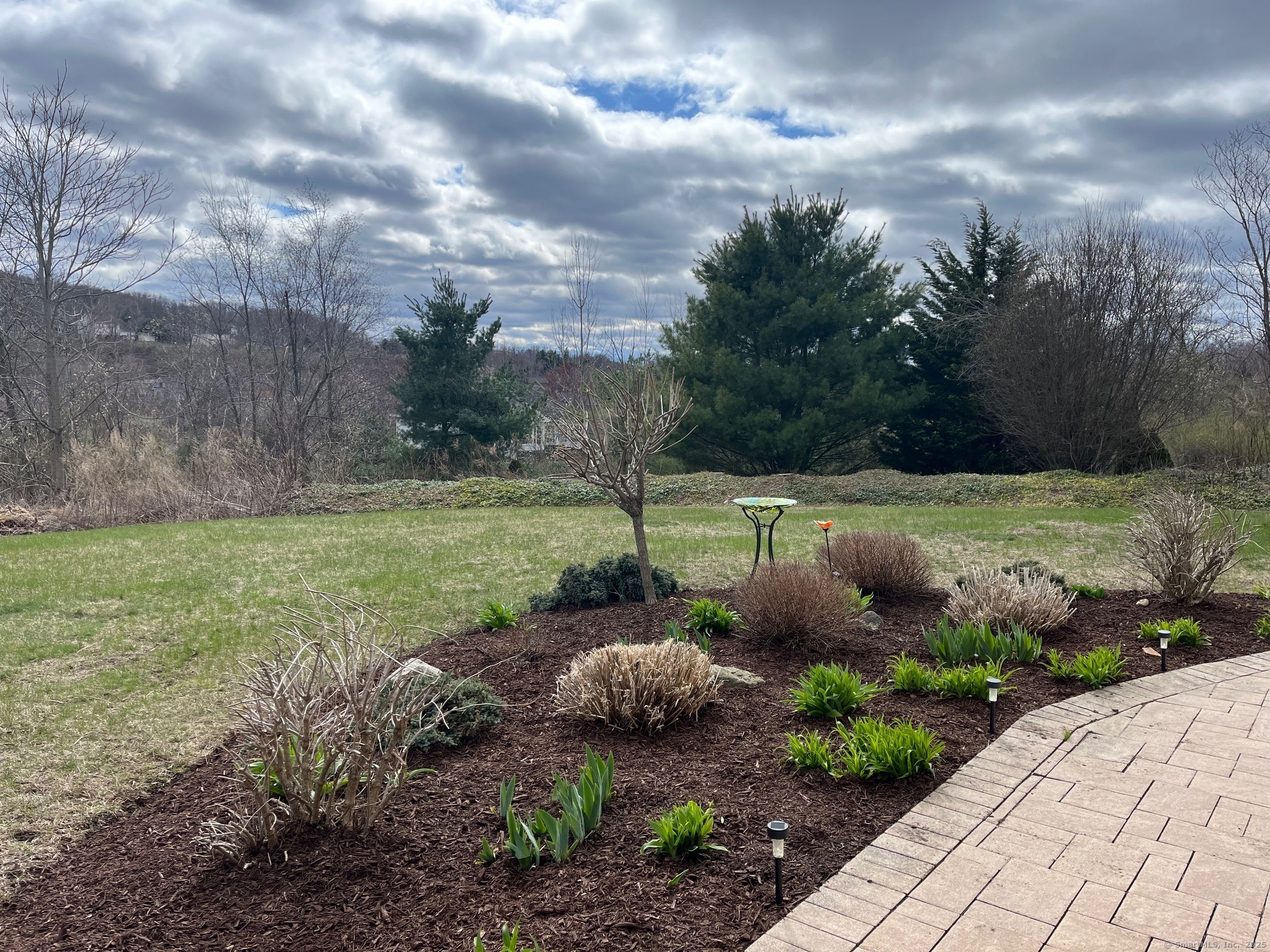 41 Mesa Drive, Bethany, Connecticut image 30
