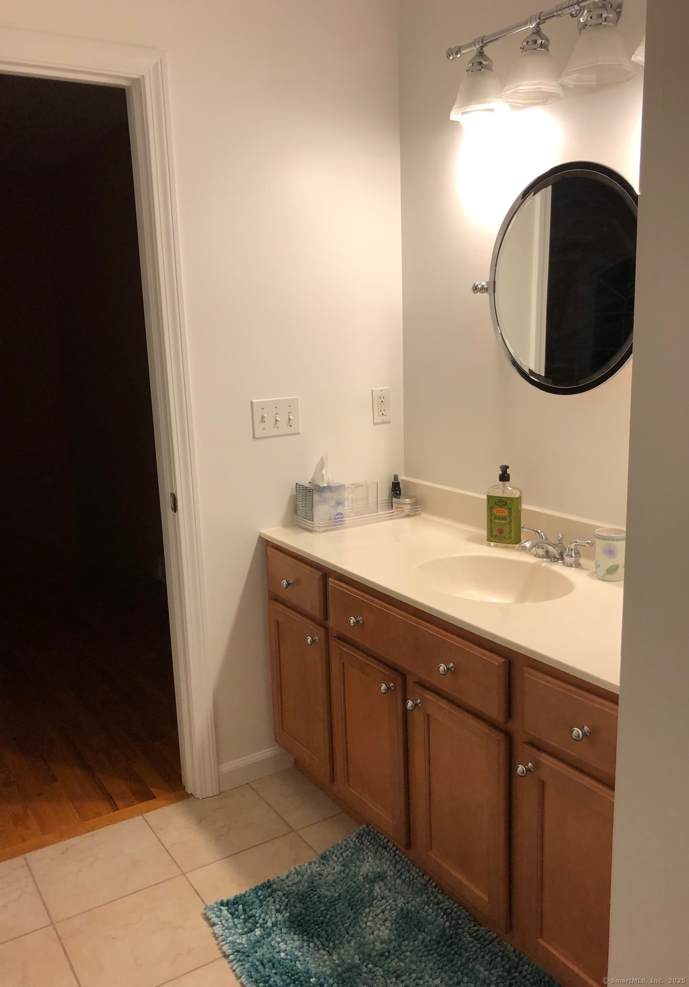 41 Mesa Drive, Bethany, Connecticut image 24