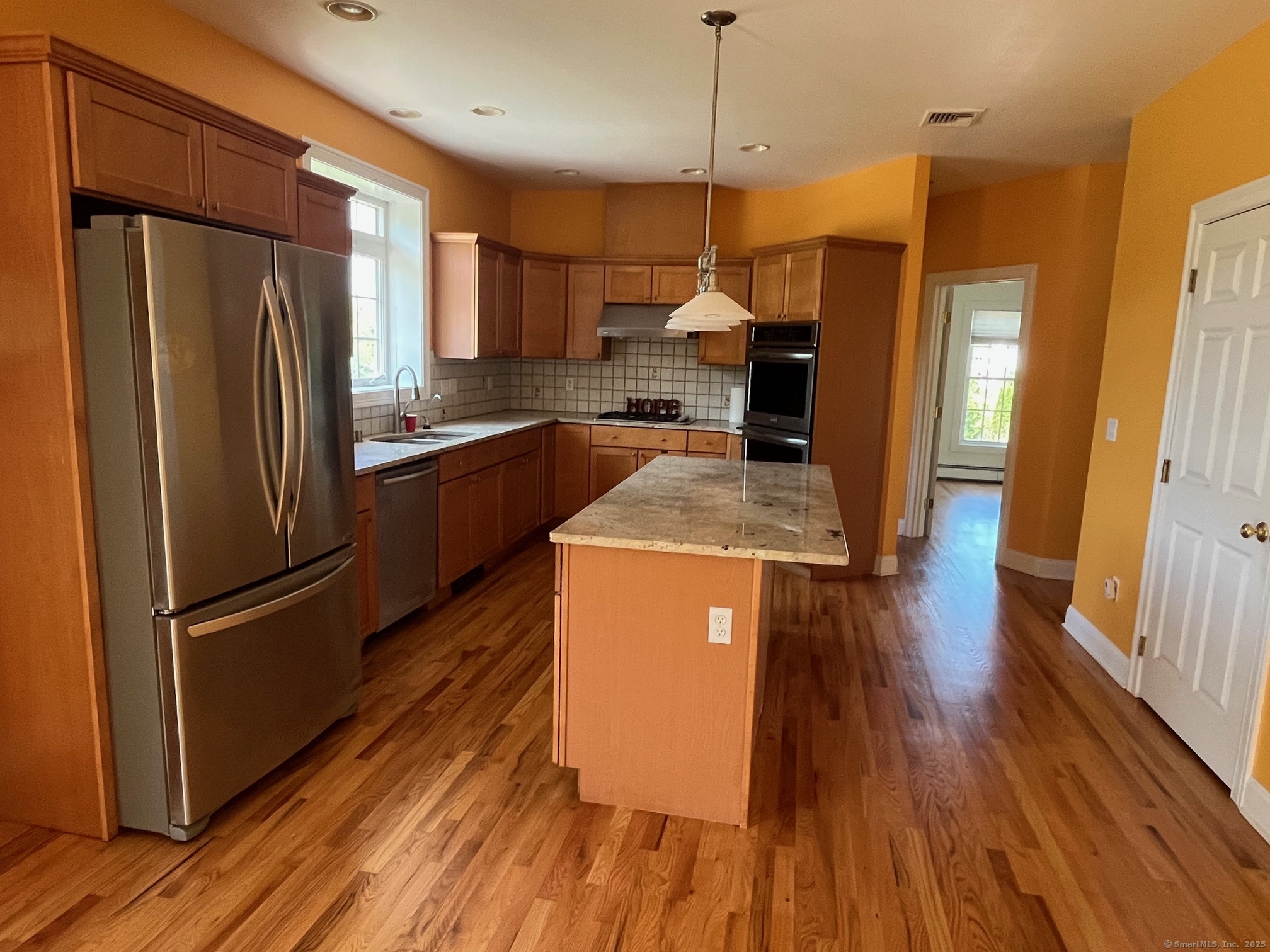 41 Mesa Drive, Bethany, Connecticut image 6