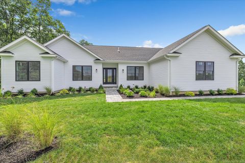 14 Deer Run Road Middlebury CT 06762