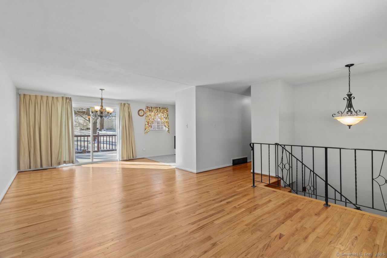 207 Prindle Avenue, Ansonia, Connecticut image 4