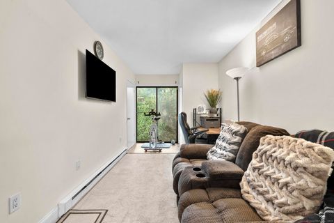 Tiny photo for 60 Lawn Avenue #APT 11, Stamford, CT 06902 (MLS # 24136029)