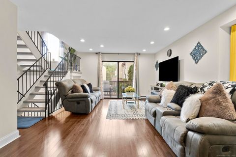Tiny photo for 60 Lawn Avenue #APT 11, Stamford, CT 06902 (MLS # 24136029)
