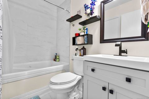 Tiny photo for 60 Lawn Avenue #APT 11, Stamford, CT 06902 (MLS # 24136029)