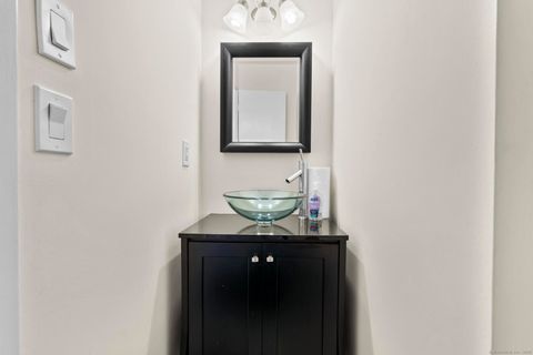 Tiny photo for 60 Lawn Avenue #APT 11, Stamford, CT 06902 (MLS # 24136029)
