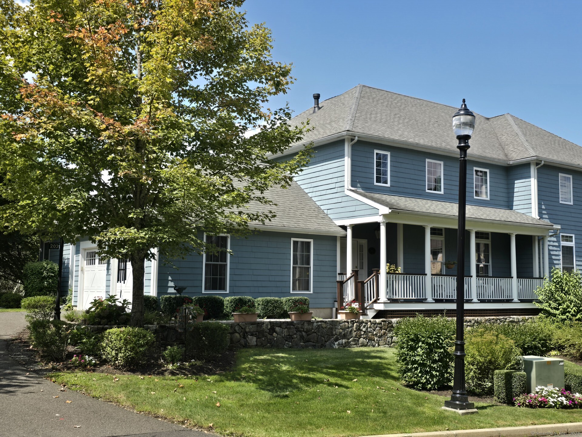 View Middlebury, CT 06762 townhome