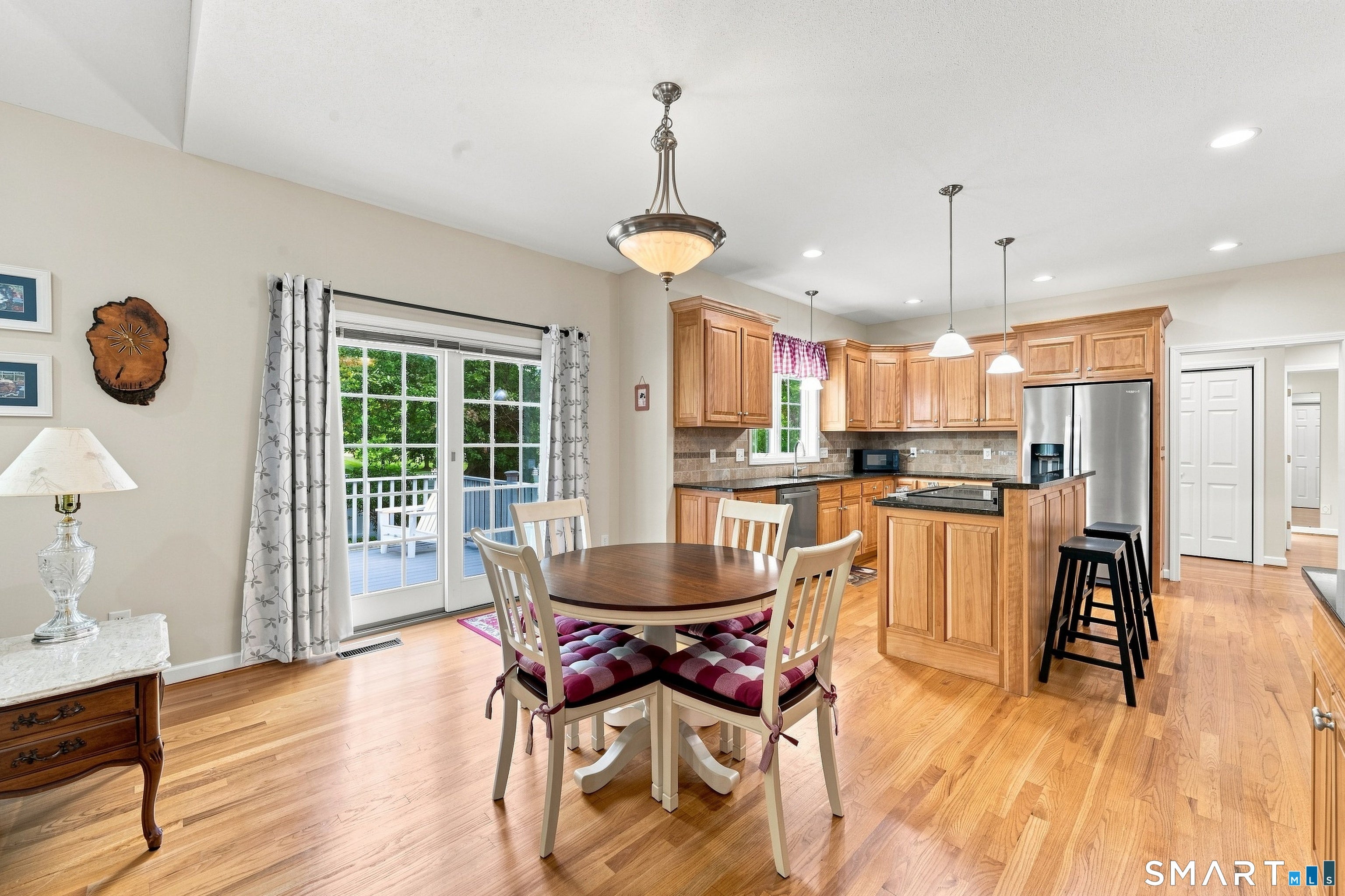 4 Charles Court 4