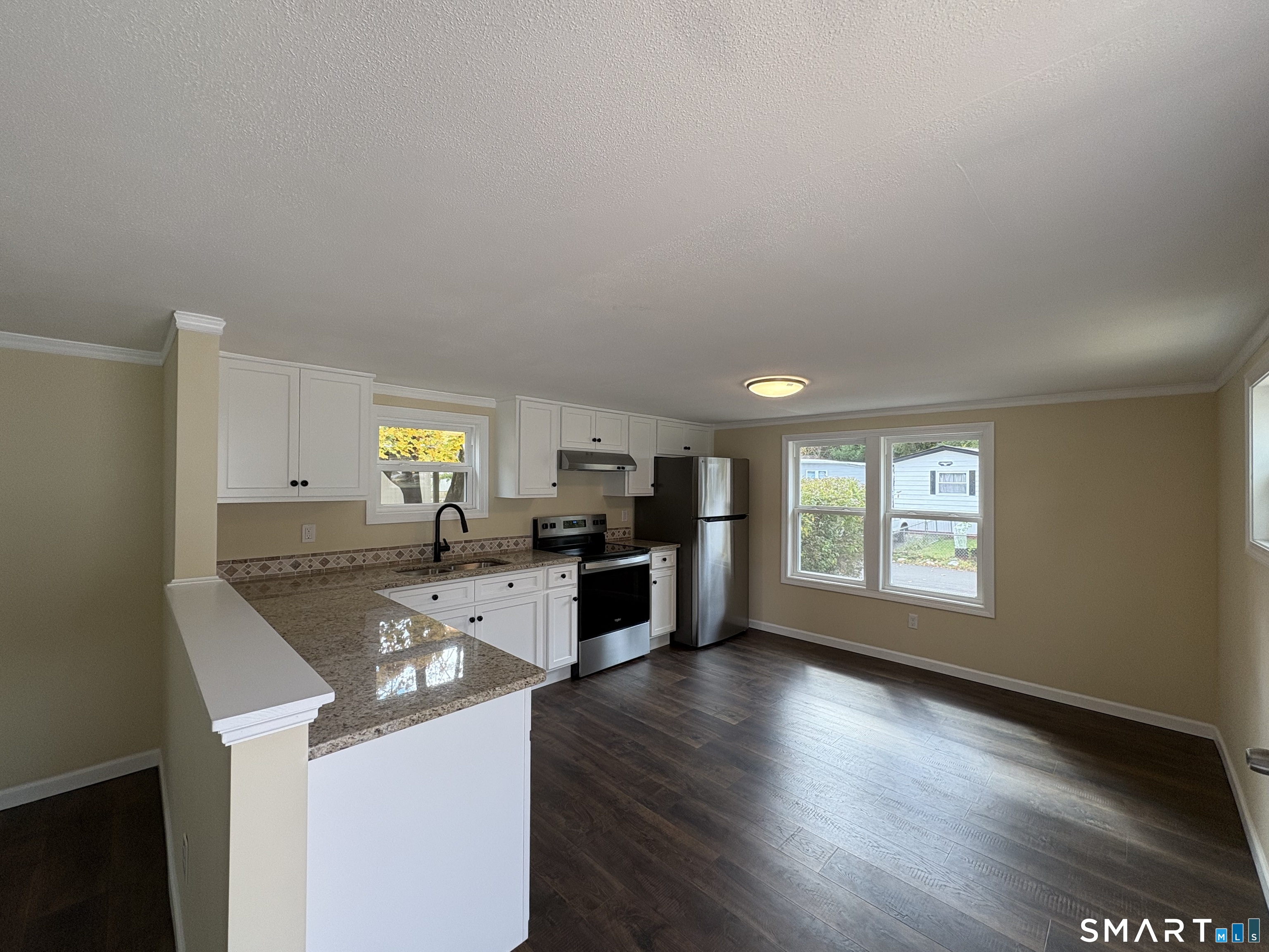 126 Thunderbird Drive