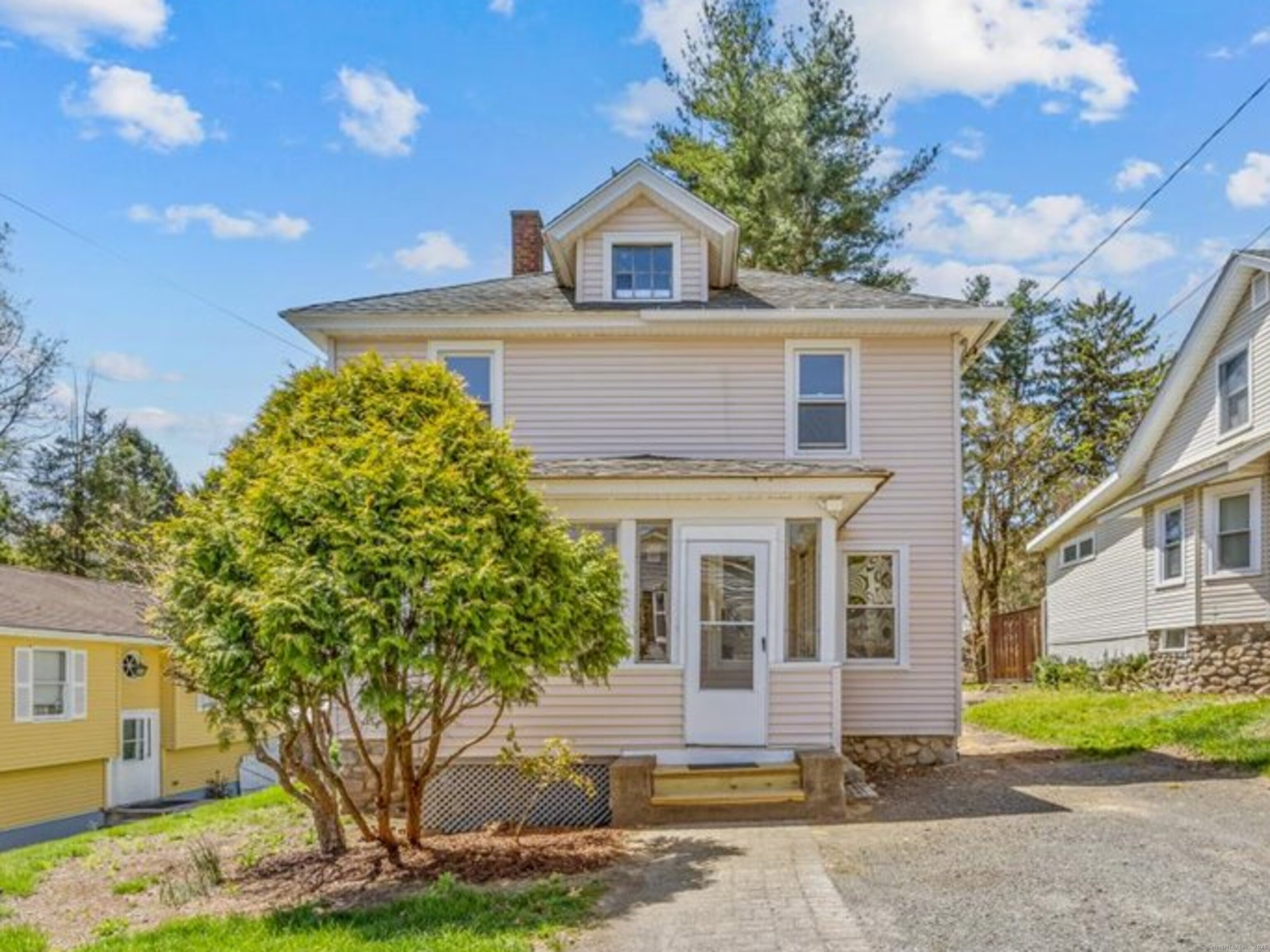 34 Peach Street, Waterbury, Connecticut image 2