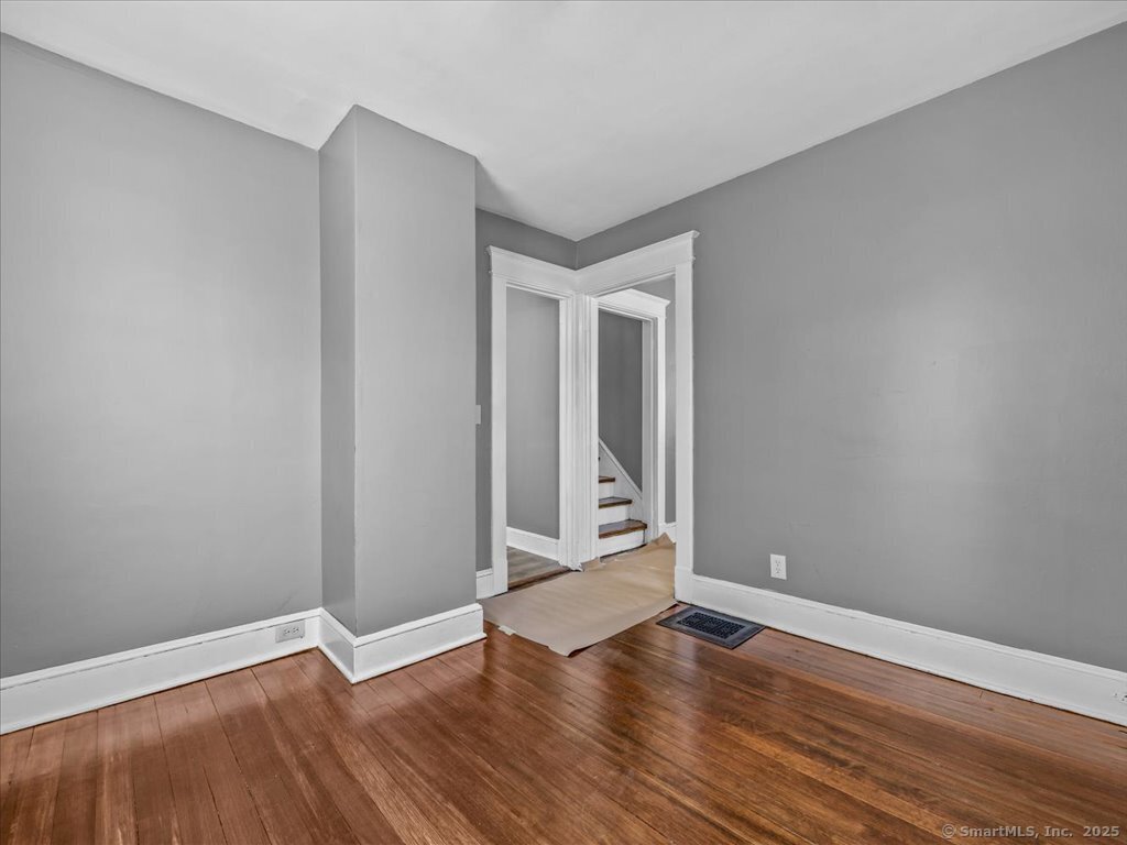 34 Peach Street, Waterbury, Connecticut image 18
