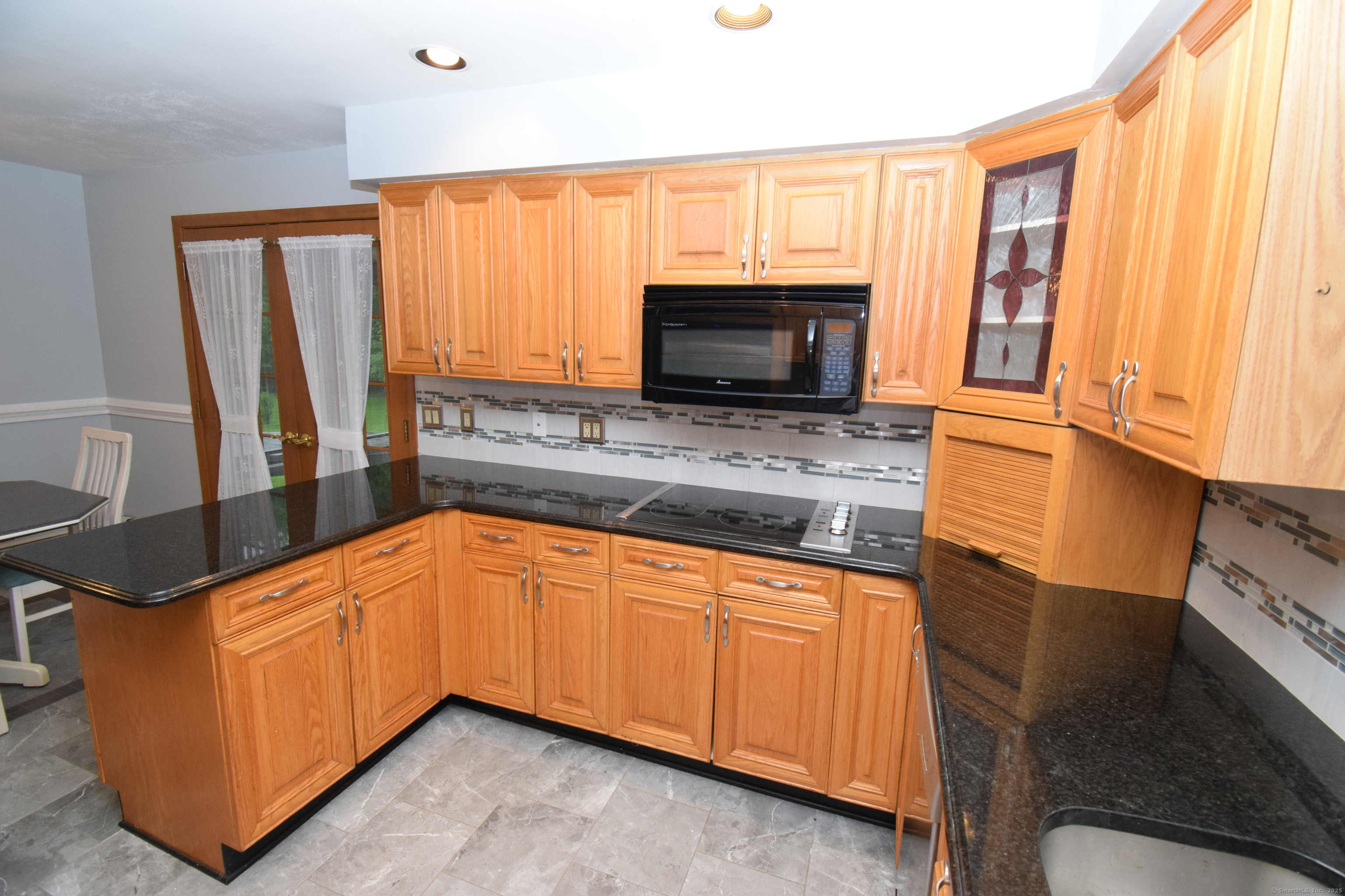 15 Valley Brook Road, Branford, Connecticut image 8