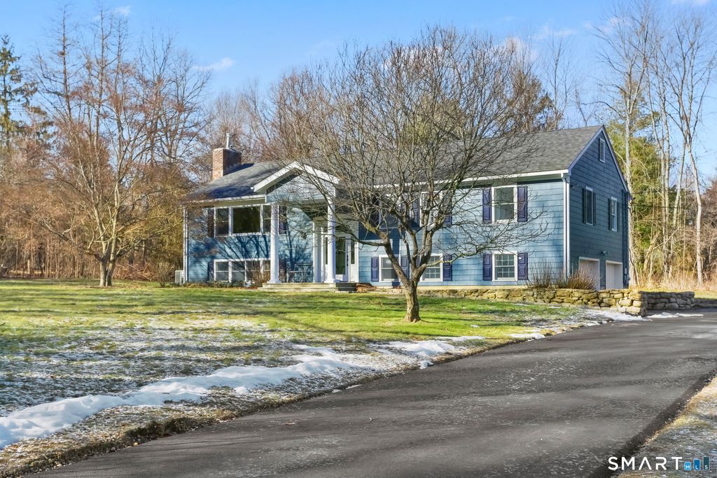 Photo of 300 Buttery Road, Norwalk, CT 06850 (MLS # 24144110)