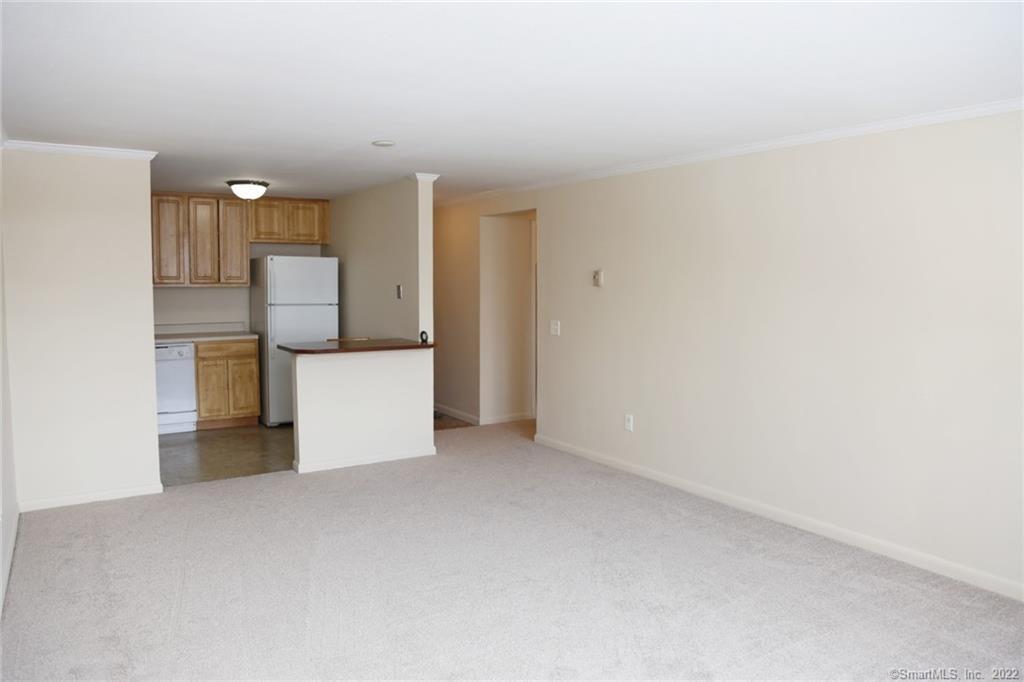 17 Fordyce Court #APT 2, New Milford, Connecticut image 6