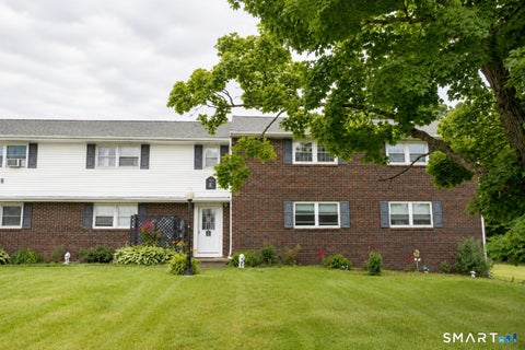Condo For Sale - 245 Cherry Avenue #E24<br/> Watertown, CT 06795