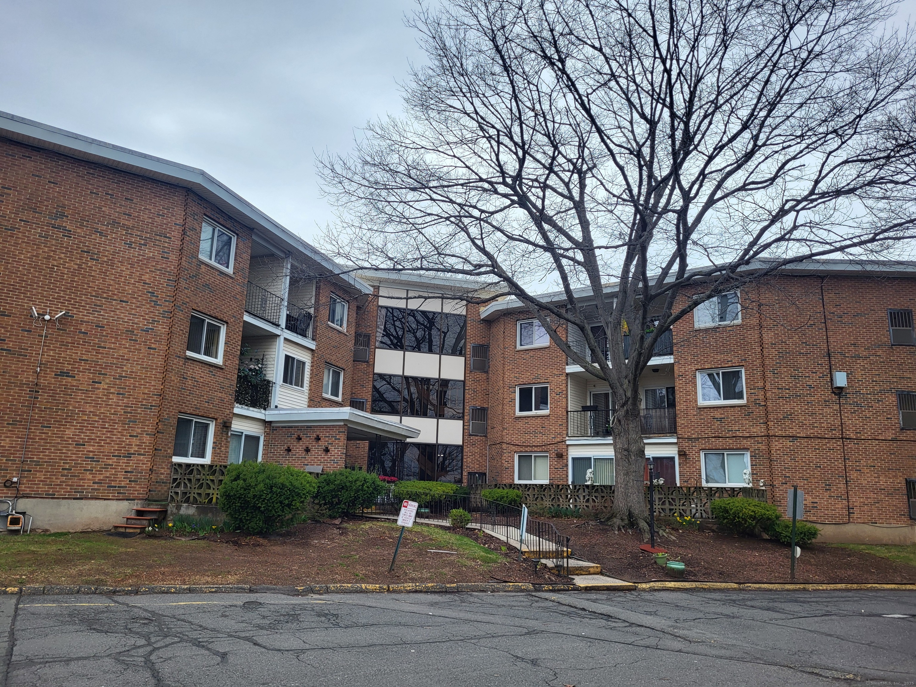 126 Biruta Street #B20, New Britain, Connecticut image 2
