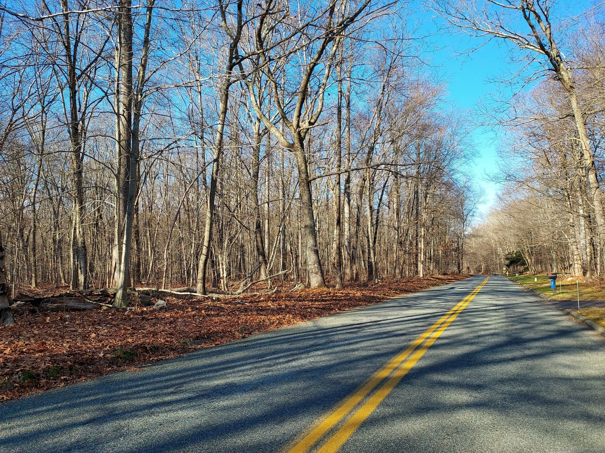 Clark Road, Colchester, Connecticut image 9