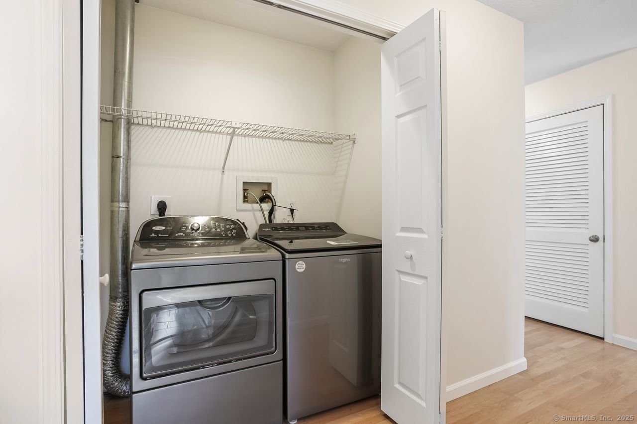 27 Crows Nest Lane #5N, Danbury, Connecticut image 17