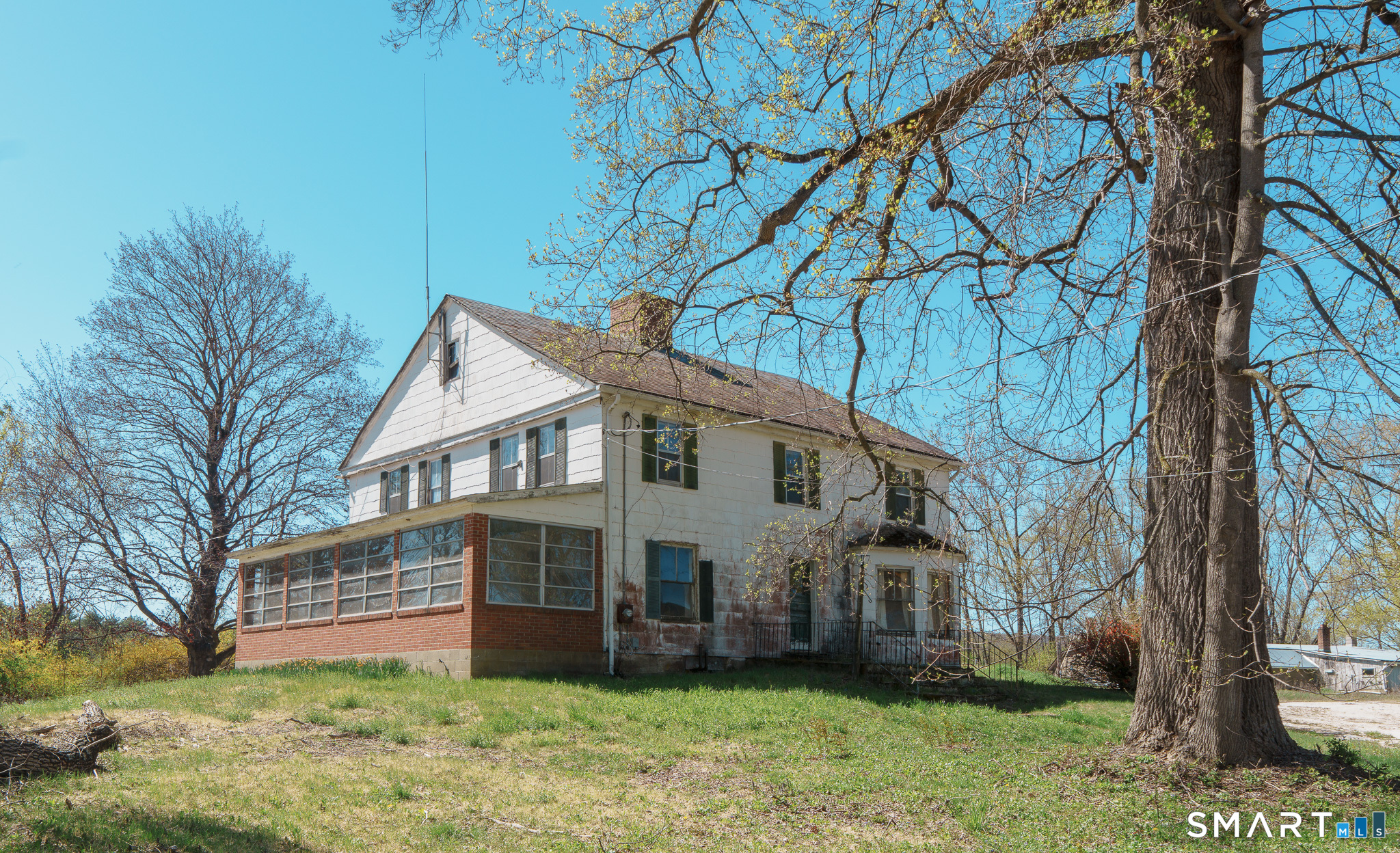 76 South Canaan Road