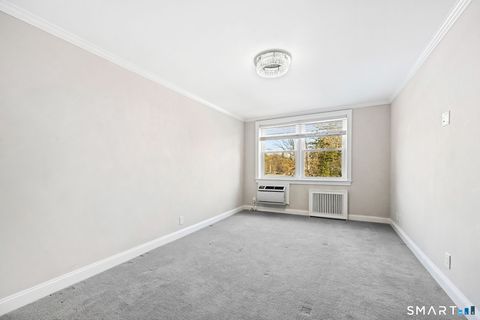 Tiny photo for 4 Putnam Hill #3G, Greenwich, CT 06830 (MLS # 24150369)