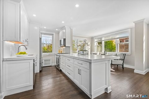 Tiny photo for 4 Putnam Hill #3G, Greenwich, CT 06830 (MLS # 24150369)