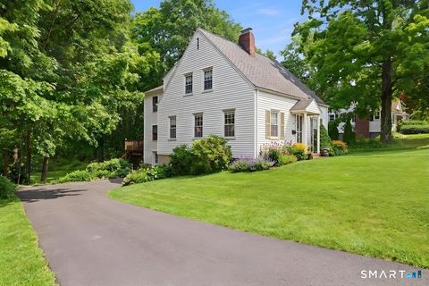 Homes For Sale - 107 Hudson Street<br/> Berlin, CT 06037
