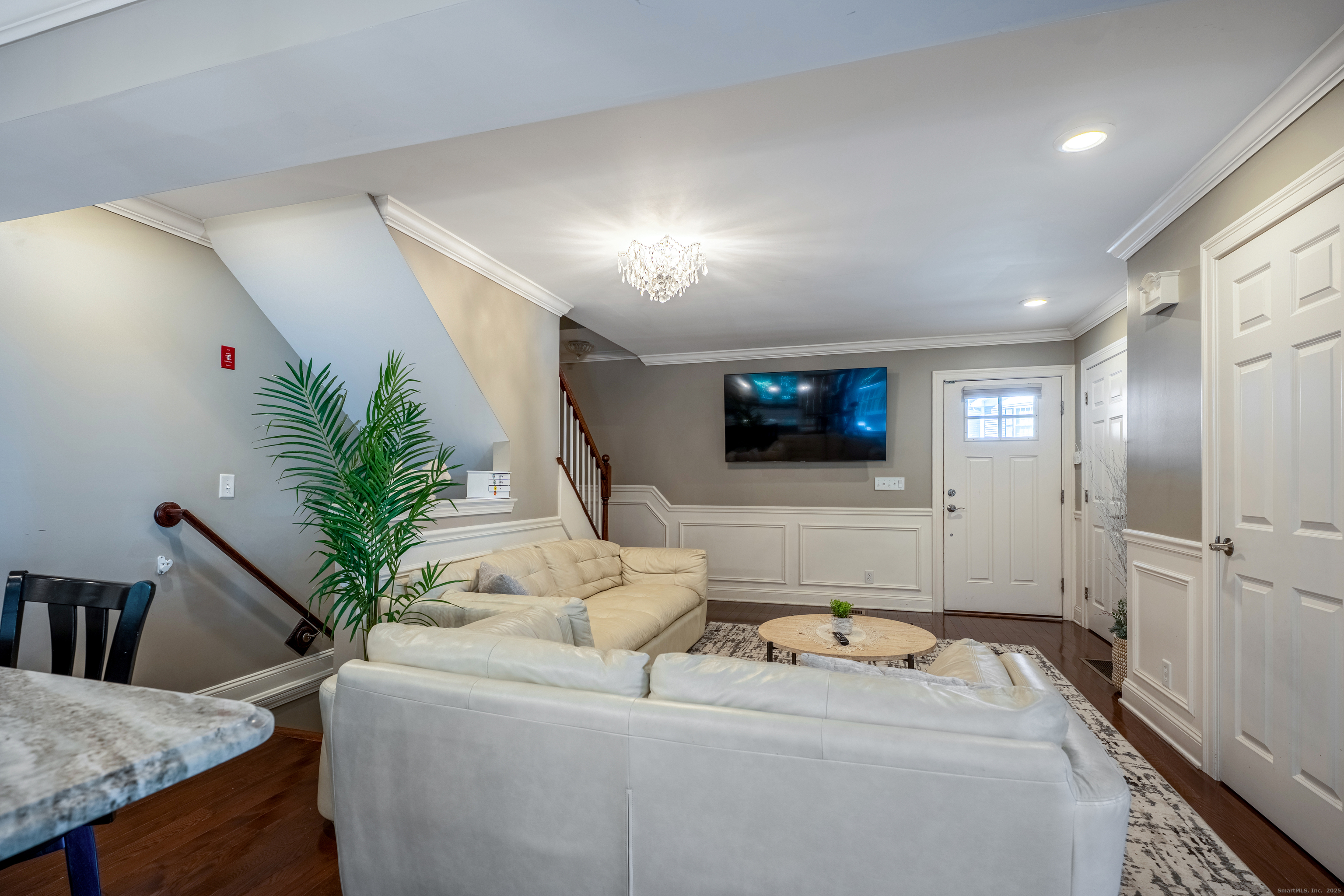 2118 Meriden Waterbury Turnpike 35