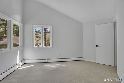 Tiny photo for 8 Lyle Court #G, Farmington, CT 06032 (MLS # 24186735)