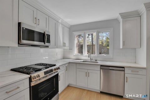 Tiny photo for 8 Lyle Court #G, Farmington, CT 06032 (MLS # 24186735)