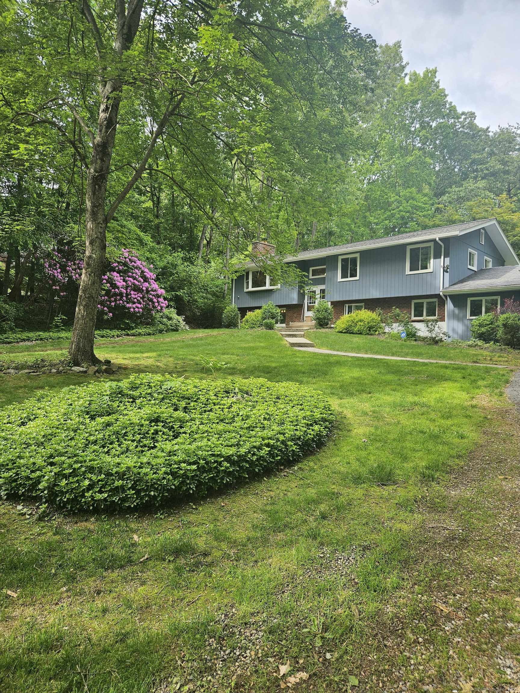 16 Westgate Lane