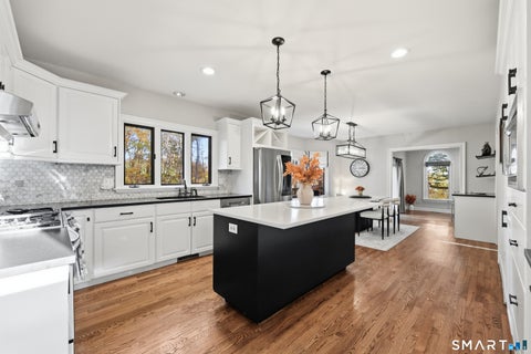 Tiny photo for 52 Orchard Farms Lane, Avon, CT 06001 (MLS # 24217669)