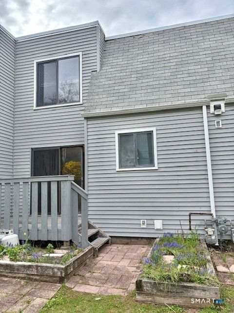 Tiny photo for 203 Thompson Street #E, East Haven, CT 06513 (MLS # 24168256)