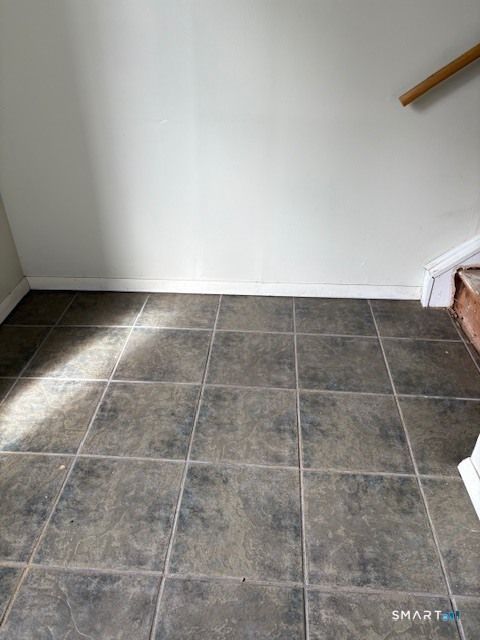 Tiny photo for 203 Thompson Street #E, East Haven, CT 06513 (MLS # 24168256)