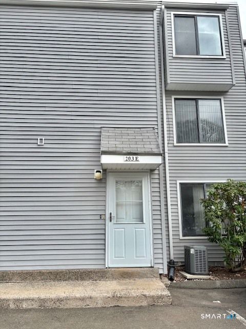 Tiny photo for 203 Thompson Street #E, East Haven, CT 06513 (MLS # 24168256)