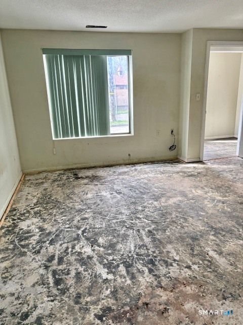 Tiny photo for 203 Thompson Street #E, East Haven, CT 06513 (MLS # 24168256)