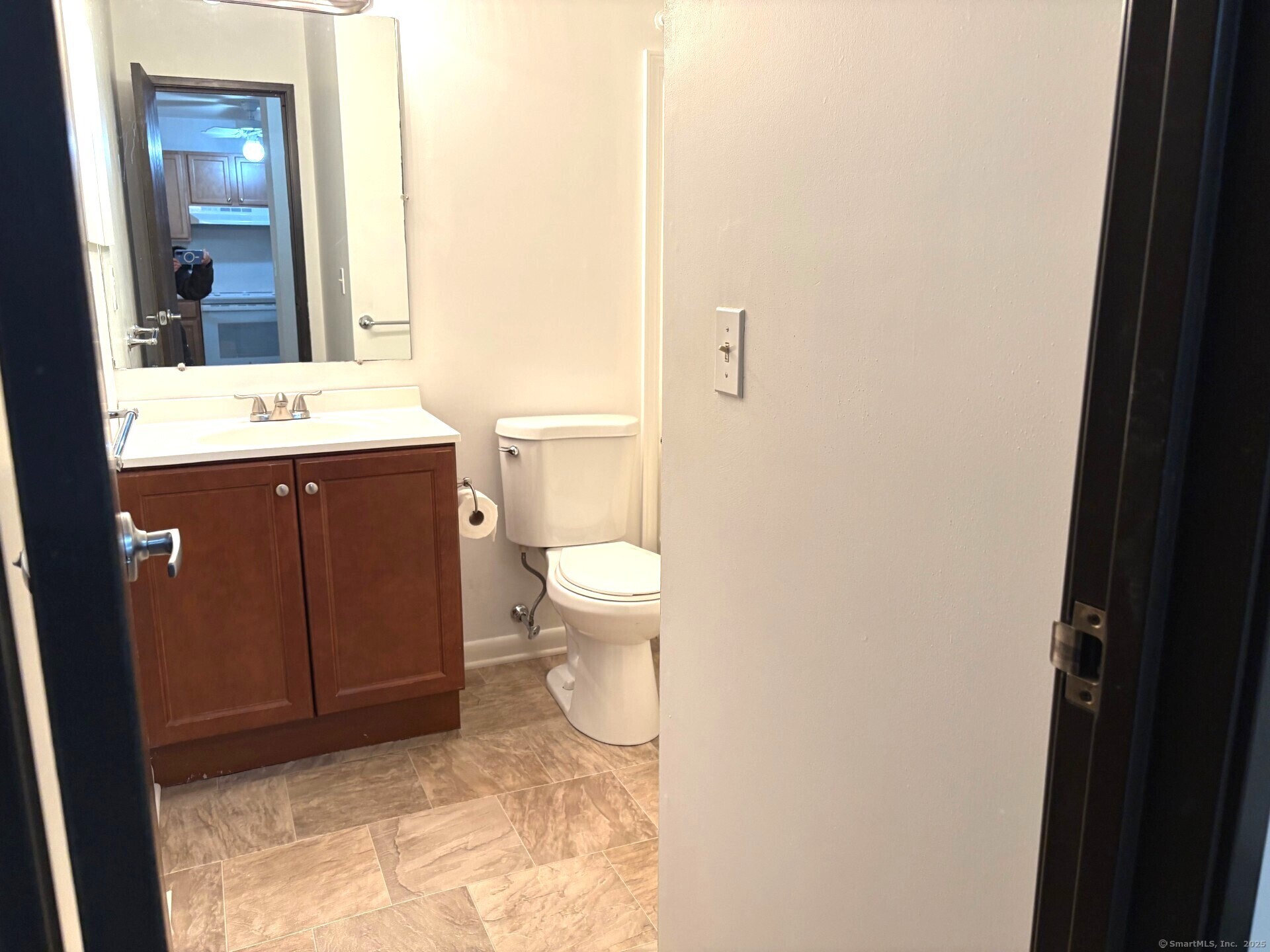 3699 Broadbridge Avenue #113, Stratford, Connecticut image 8