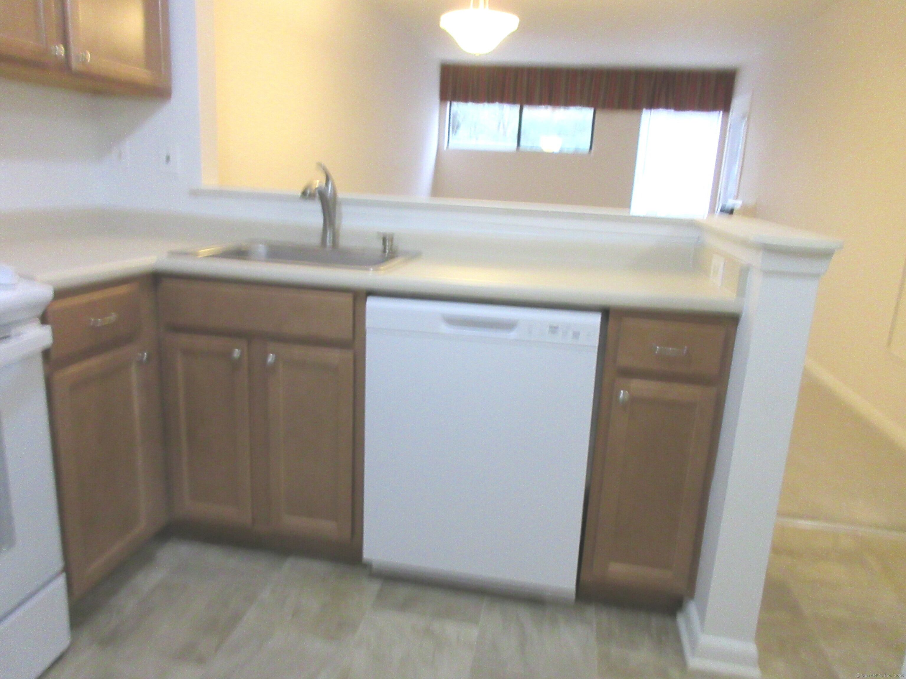 3699 Broadbridge Avenue #113, Stratford, Connecticut image 7