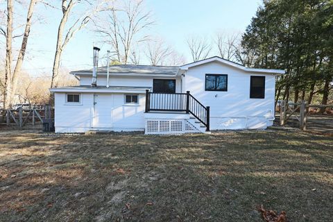 Tiny photo for 6 Indian Avenue, Danbury, CT 06811 (MLS # 24151939)