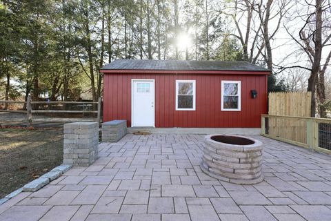 Tiny photo for 6 Indian Avenue, Danbury, CT 06811 (MLS # 24151939)